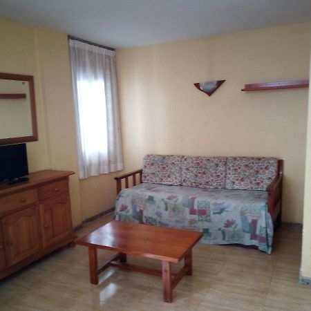 Apartaments Ar Easy Borodin Lloret de Mar Ngoại thất bức ảnh