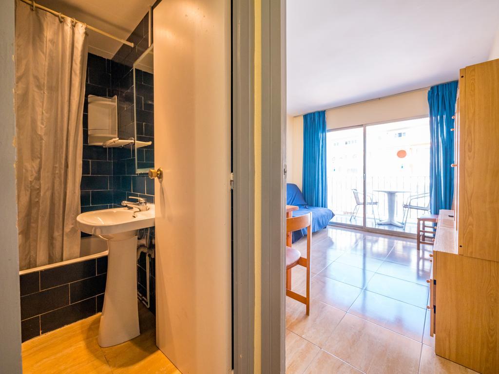 Apartaments Ar Easy Borodin Lloret de Mar Ngoại thất bức ảnh