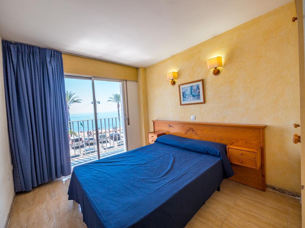 Apartaments Ar Easy Borodin Lloret de Mar Ngoại thất bức ảnh