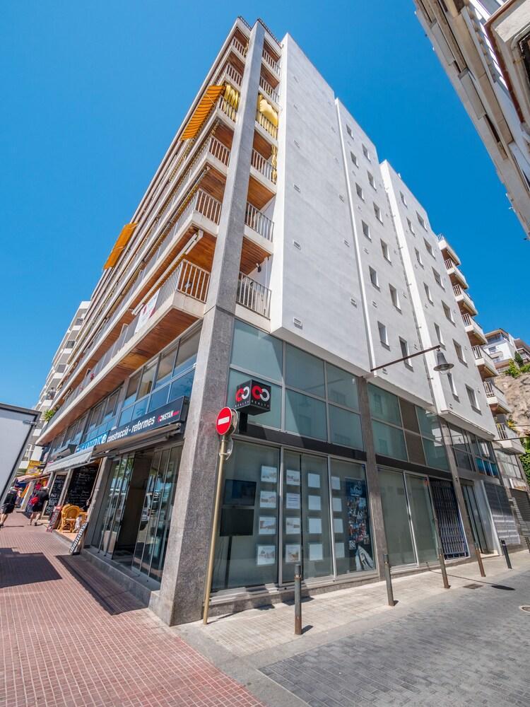 Apartaments Ar Easy Borodin Lloret de Mar Ngoại thất bức ảnh